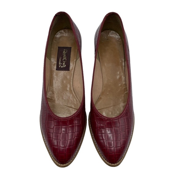 Vintage QualiCraft Casualets Red Crocodile Embossed Block Heels Pumps Size 9 - Picture 8 of 16